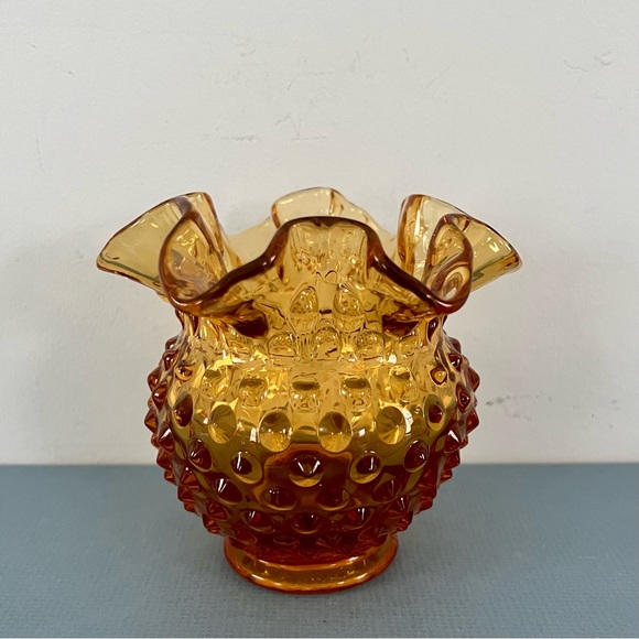 Vintage Fenton Amber Hobnail Vase & Sugar Bowl - Picture 2 of 8